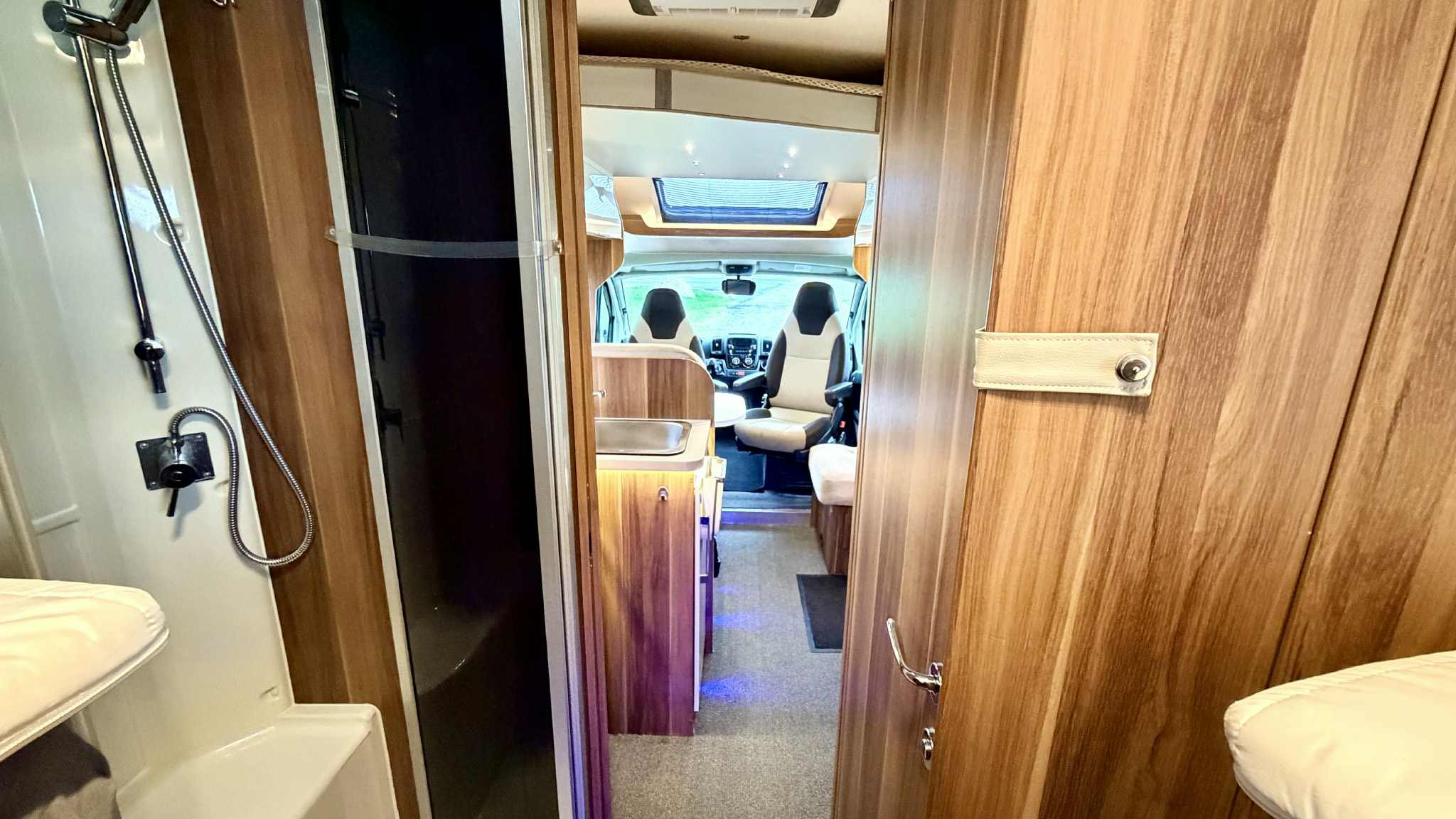 572017605_122171719976590891_6551007600050244379_n